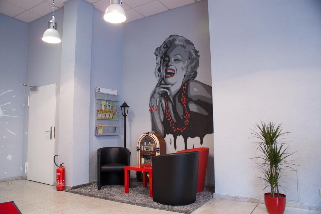 Hostel Die Etage East Berlin Extérieur photo
