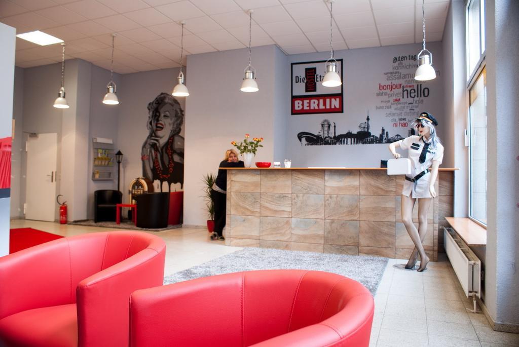 Hostel Die Etage East Berlin Extérieur photo